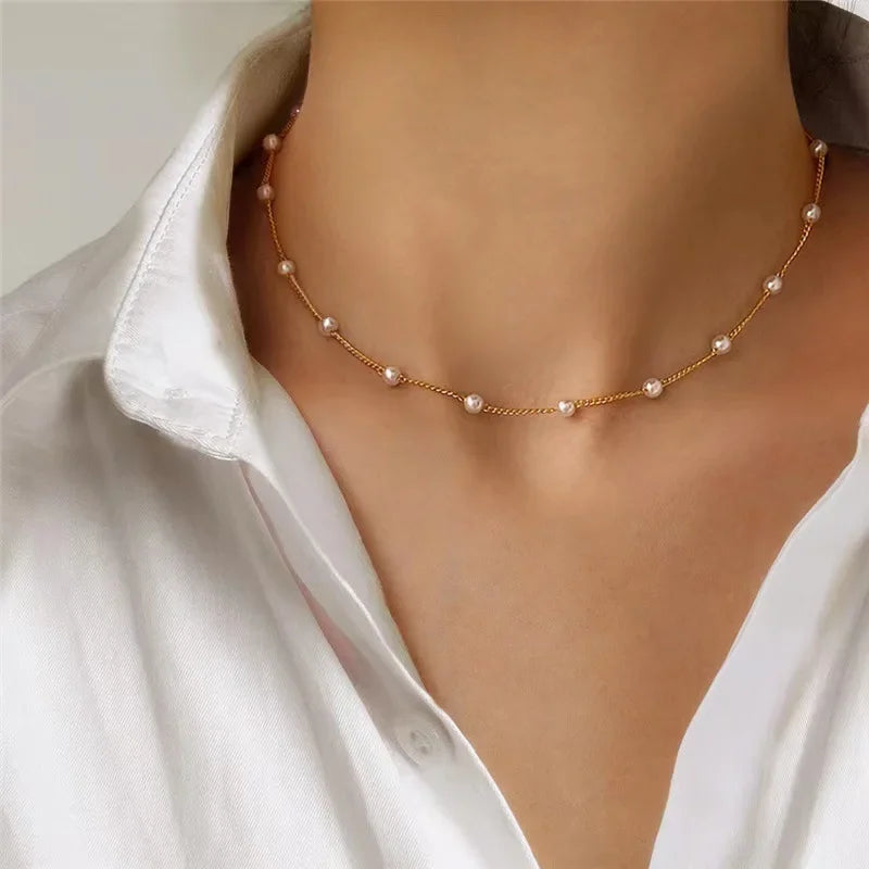 Multilayer Pearl Pendant Necklace
