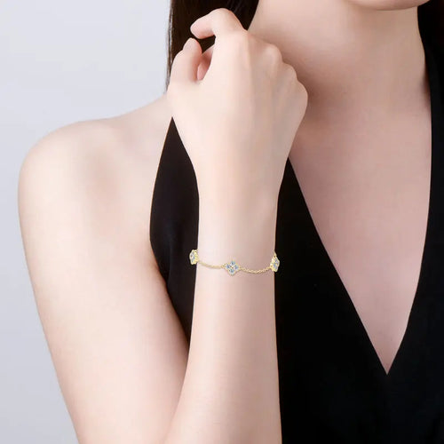 Aura Clover Bracelet