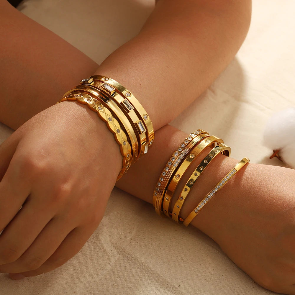 Minimalist Gold Bangle