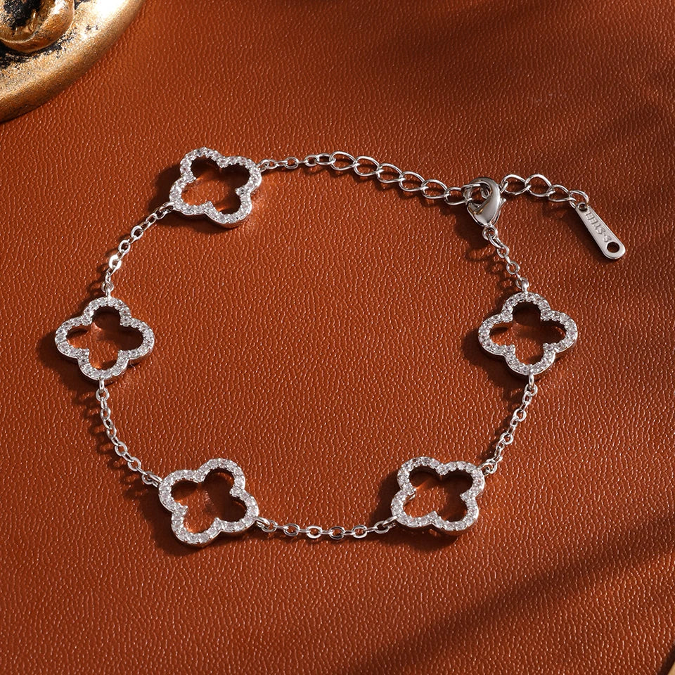 Four-Leaf Flower Bracelet