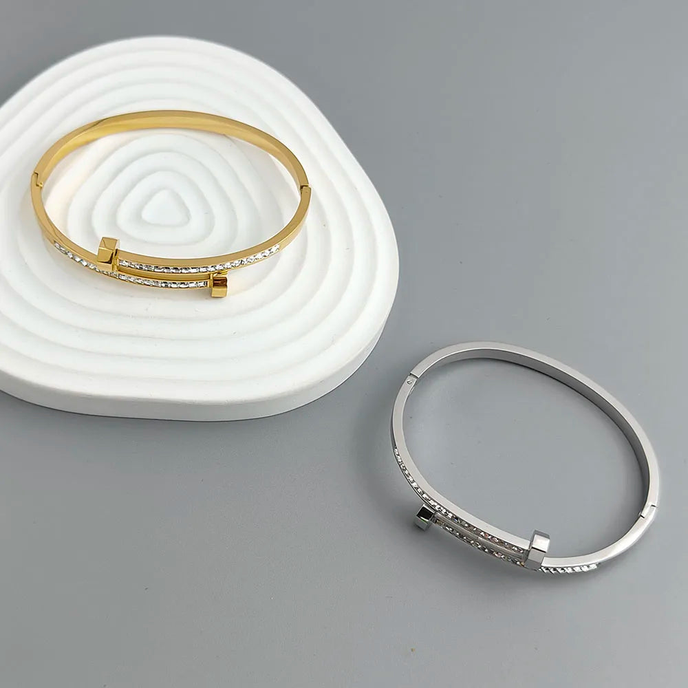 Nail gold-plated bracelet