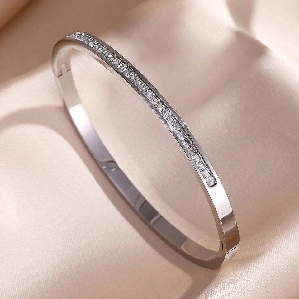 Aurelia Bangle