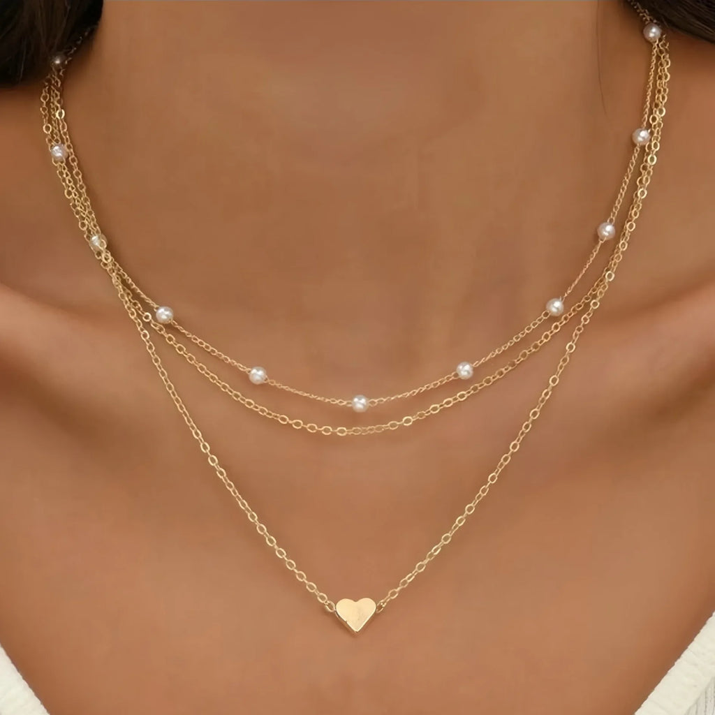 Multilayer Pearl Pendant Necklace