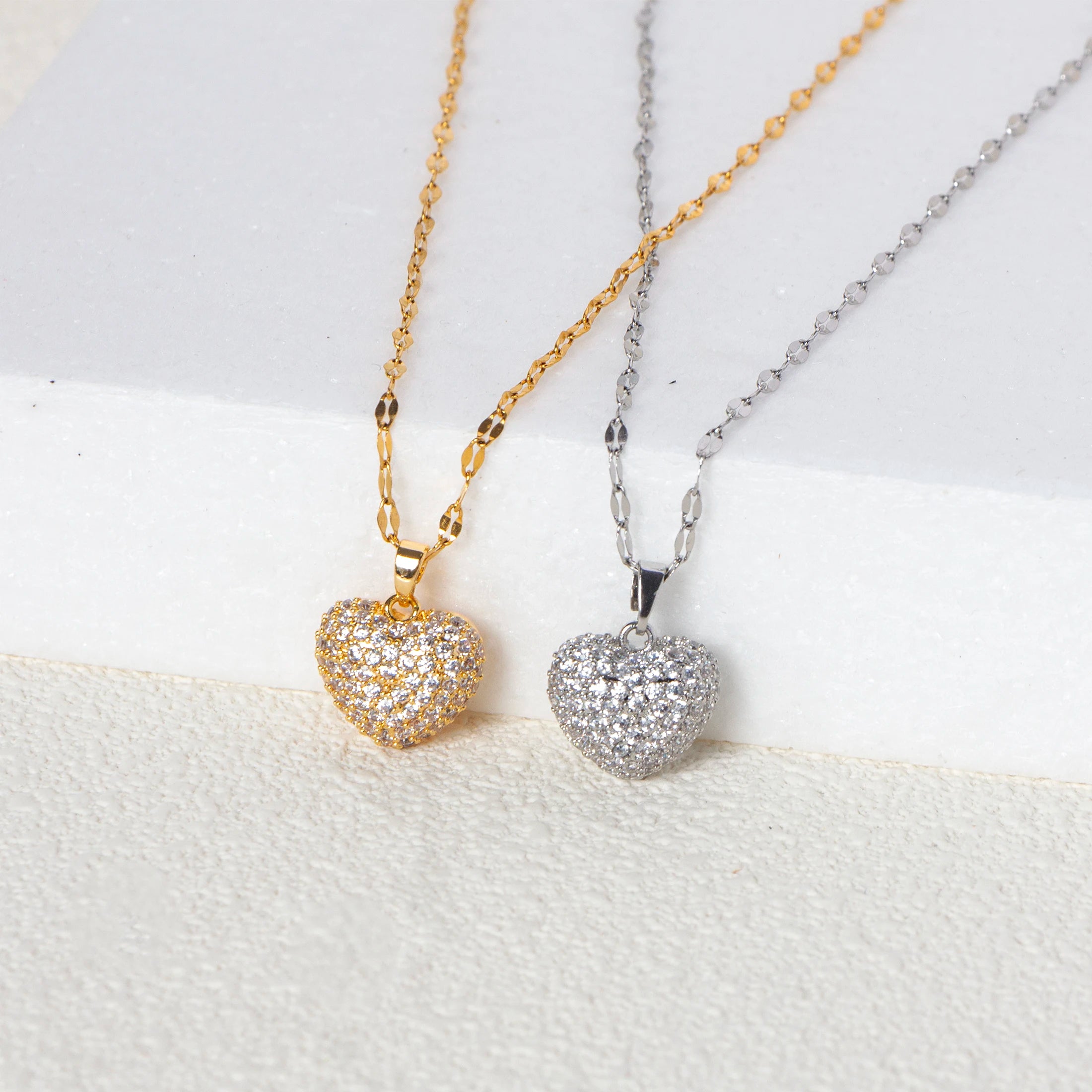 Heart Glow Necklace
