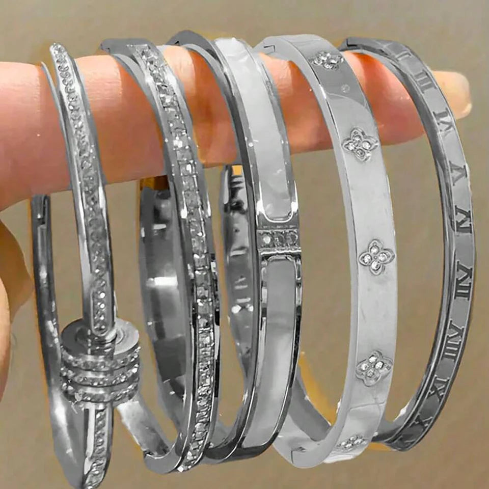 Aurelia Bangle