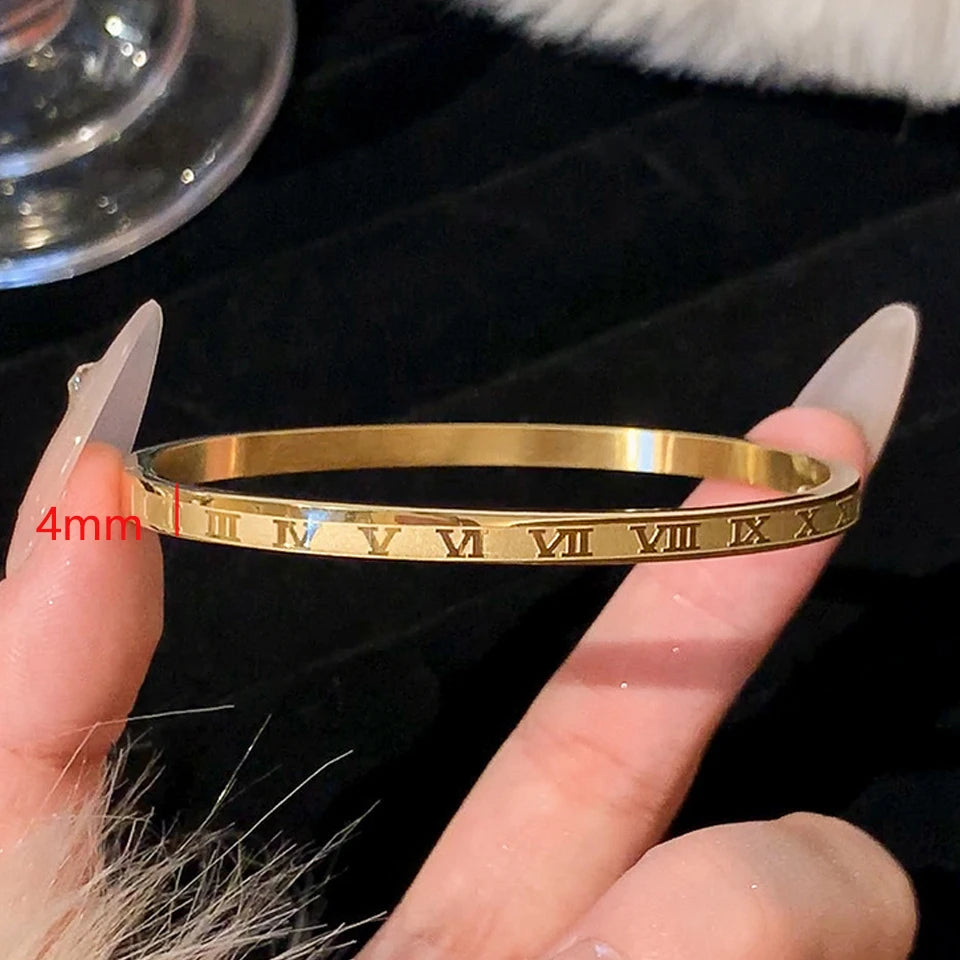 Aurelia Bangle